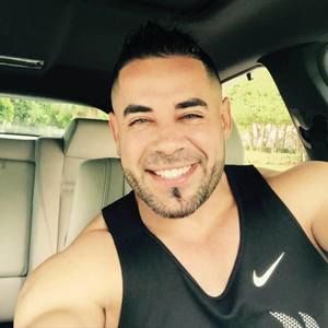 Meet your Posher, Janio